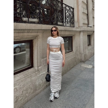 Çizgili etekli takım beyaz s3609