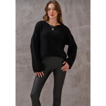 Salaş delik detaylı kazak siyah