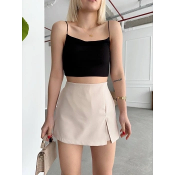 Tek yırtmajlı şort etek