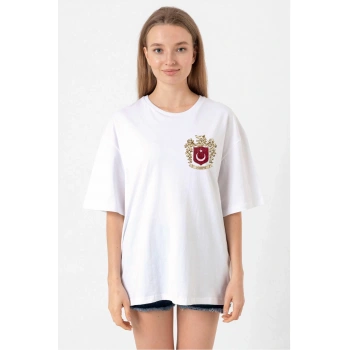 Türk Arma Baskılı Oversize Bisiklet Yaka Günlük T-shirt - Beyaz