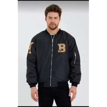 Erkek Siyah Bomber Kolej Mont – B Harfi ve Kemik Baskılı, Su İtici Kumaş, Kapitone Astarlı Fermuarlı Ceket - Siyah