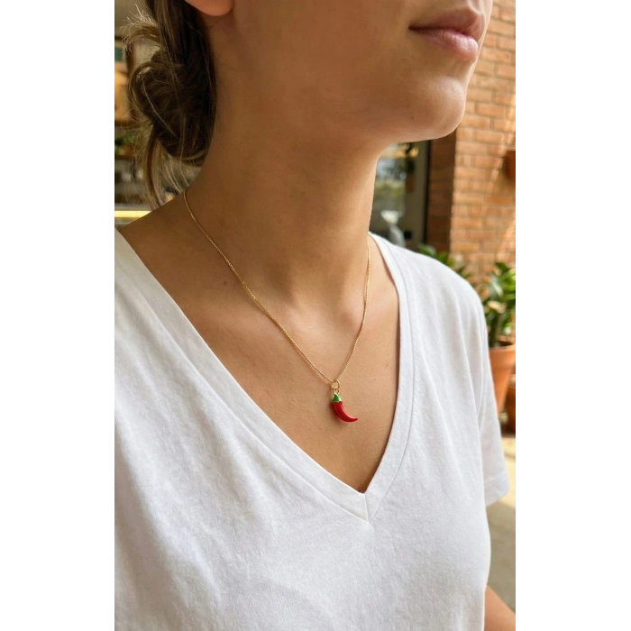 Pirinç Gold Renk Kırmızı Kapya Biber Model Kadın Kolye