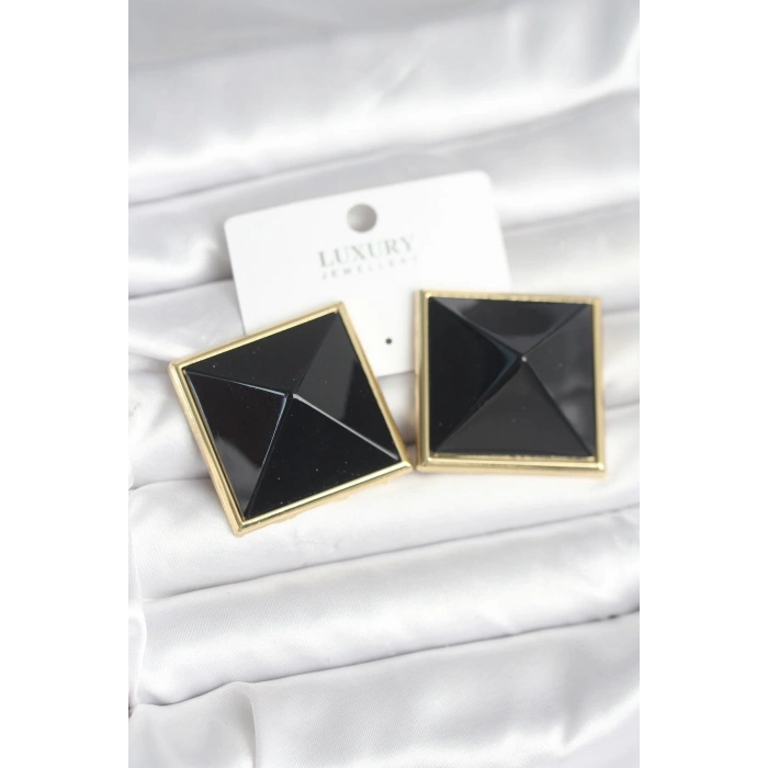 Pirinç Gold Renk Siyah Piramit Model Kadın Küpe