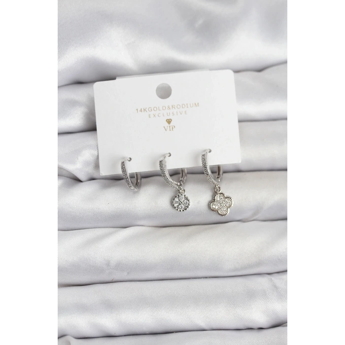 Pirinç Gümüş Renk Yonca Model 3lü Kadın Küpe Seti