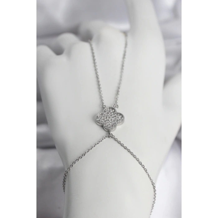 Pirinç Gümüş Renk Yonca Model Kadın Şahmeran