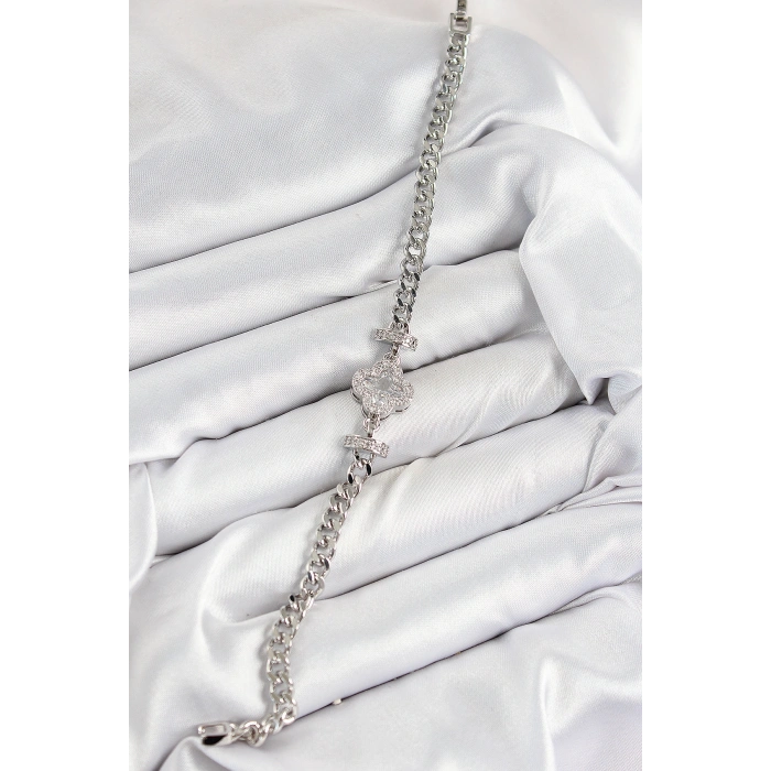 Pirinç Zirkon Taşlı Yonca Model Gümüş Renk Kadın Bileklik