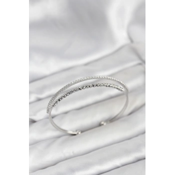 Dorika Model Pirinç Gümüş Renk Kadın Bileklik