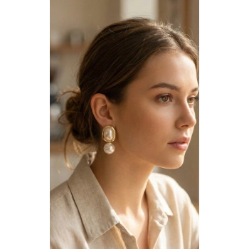 Pirinç Gold Renk Model İncili Kadın Küpe