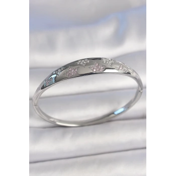 Pirinç Gümüş Renk Zirkon Taşlı Yıldız İşlemeli Kadın Kelepçe