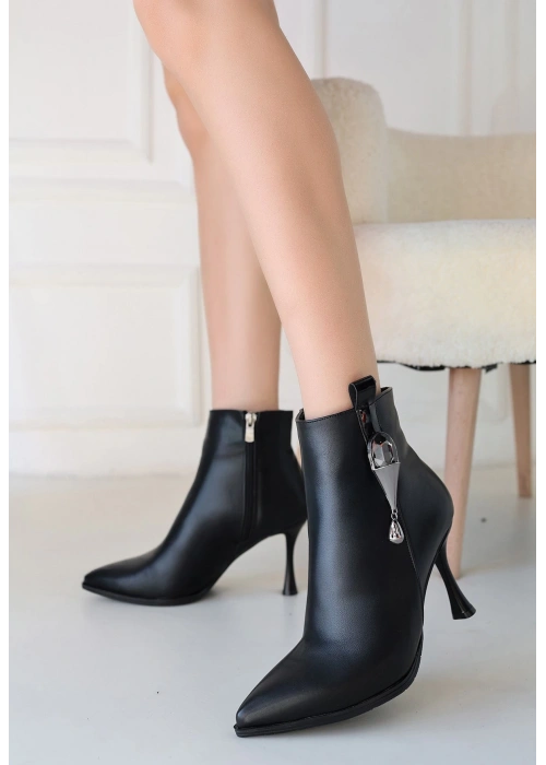 Biort Siyah Cilt Topuklu Bot