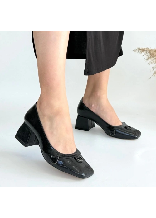 Cande Siyah Rugan Topuklu Ayakkabı