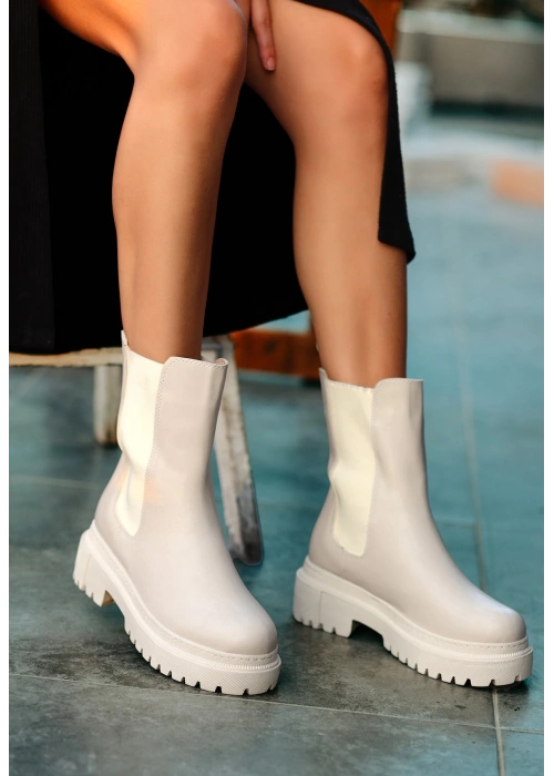 Derla Ten Cilt Topuklu Bot