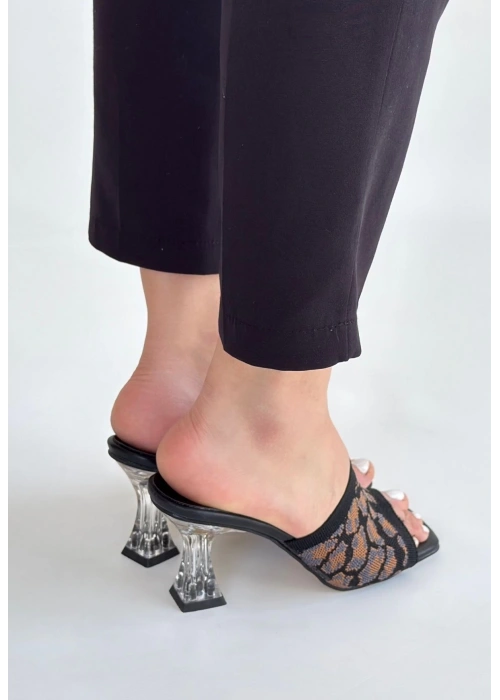 Erja Siyah Desenli Triko Topuklu Terlik