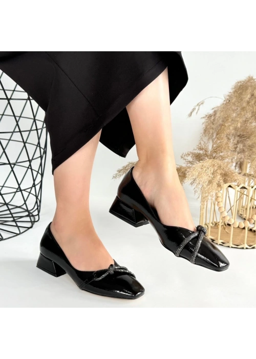 Estay Siyah Rugan Topuklu Ayakkabı