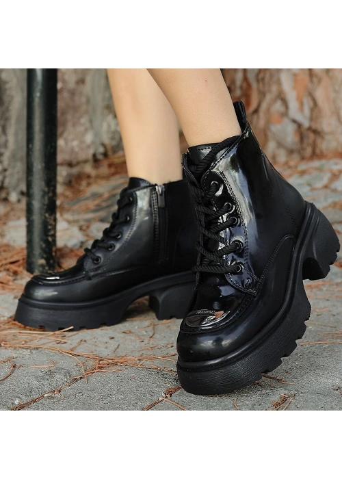 Frewe Siyah Rugan Bağcıklı Bot