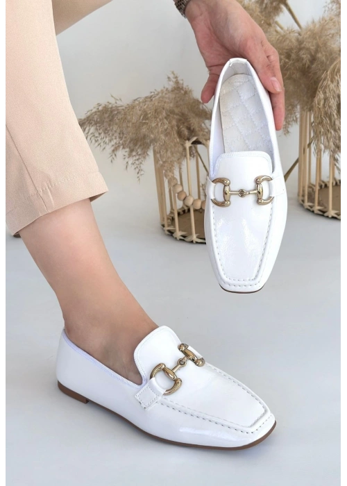 Guart Beyaz Rugan Babet Ayakkabı