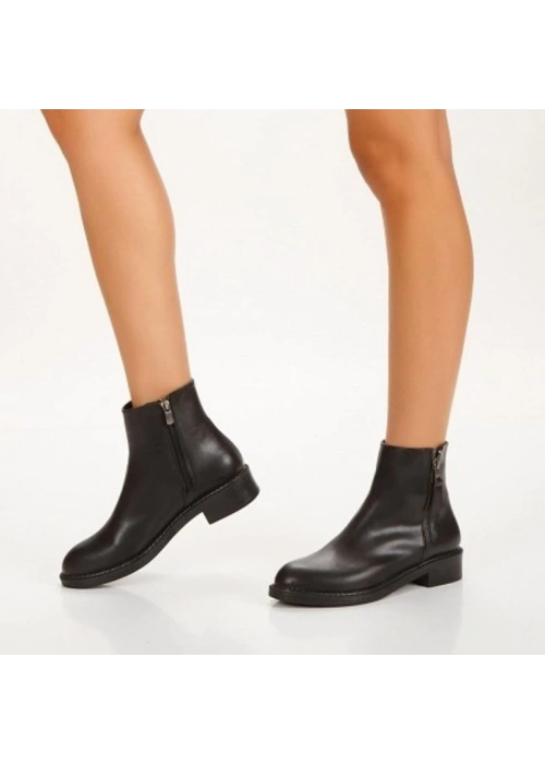 Hayra Siyah Cilt Topuklu Bot