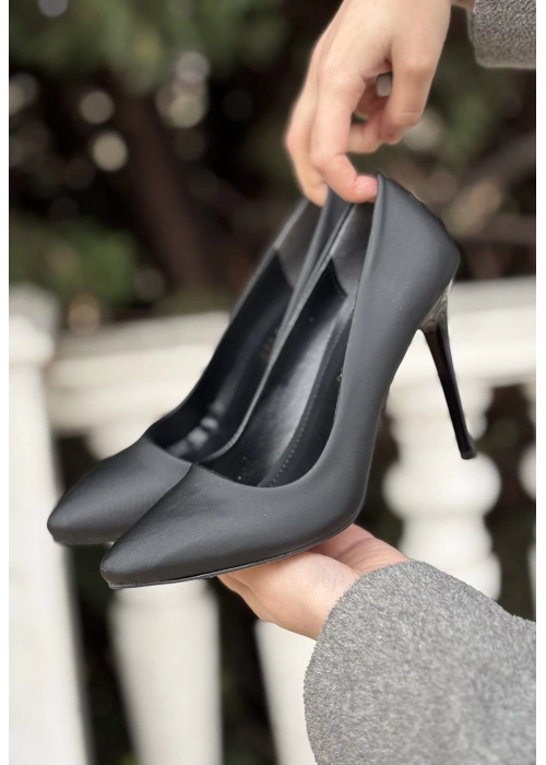 Hillar Siyah Saten Stiletto Ayakkabı