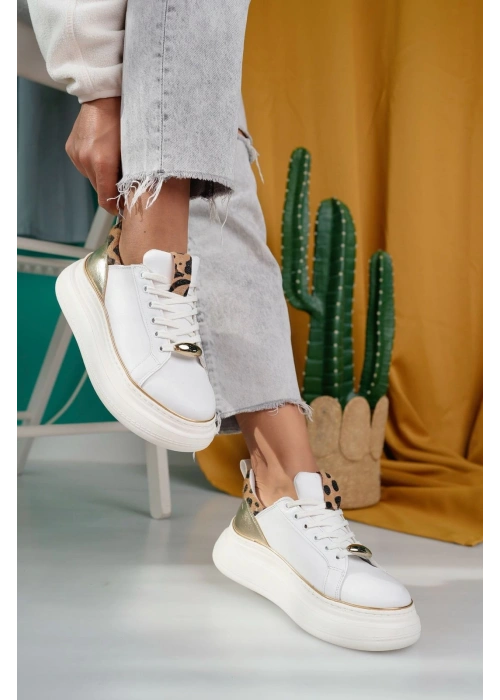 Jista Beyaz Cilt Bağcıklı Spor Ayakkabı