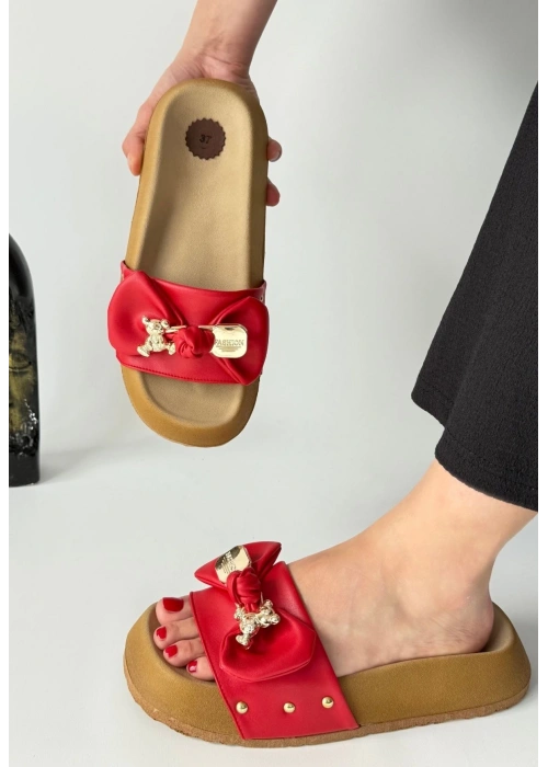 Jude Kırmızı Cilt Ayıcıklı Terlik