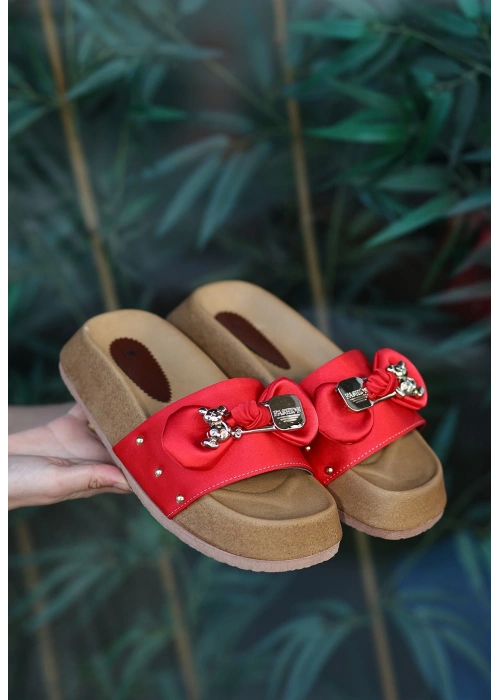 Jude Kırmızı Saten Ayıcıklı Terlik