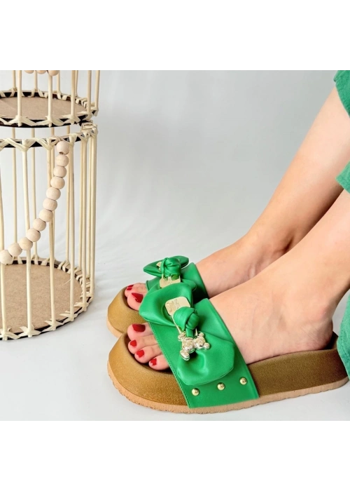 Jude Yeşil Cilt Ayıcıklı Terlik