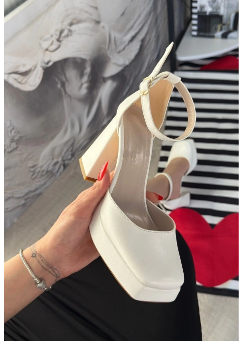 Kawer Beyaz Cilt Topuklu Ayakkabı