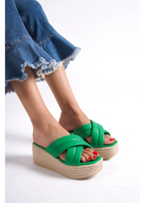 Merky Yeşil Cilt Dolgu Topuk Terlik