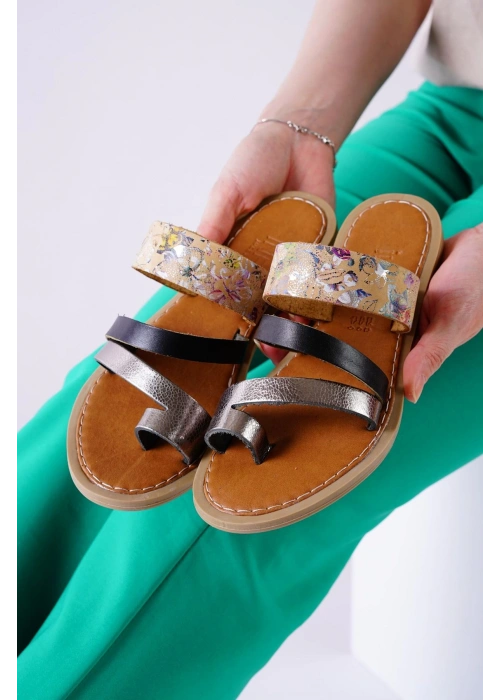 Minne Siyah Şeritli Cilt Terlik