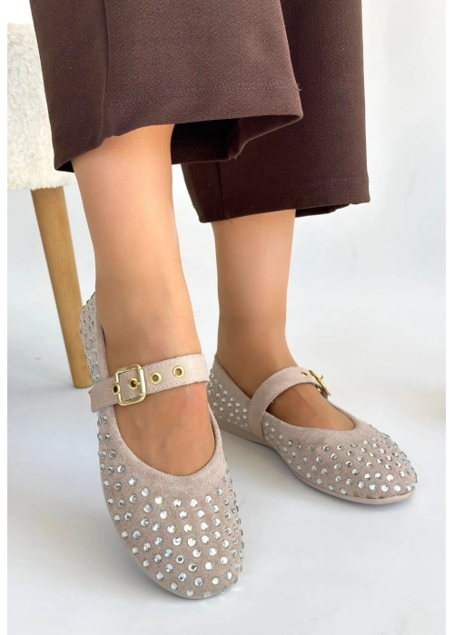 Olise Bej Boncuk İşlemeli Babet Ayakkabı