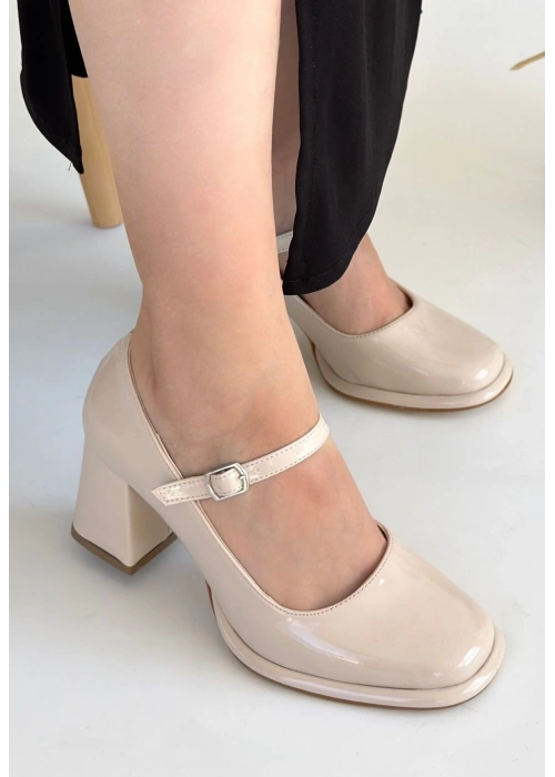 Puar Bej Rugan Topuklu Ayakkabı