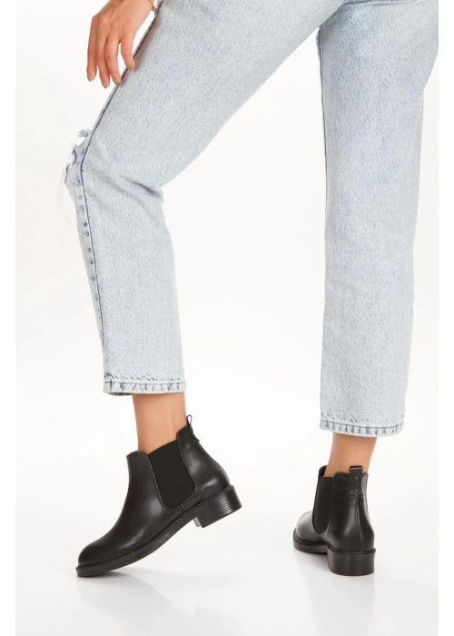 Seend Siyah Cilt Topuklu Bot