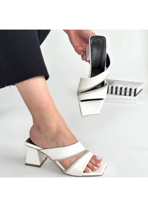 Wenta Beyaz Cilt Topuklu Terlik