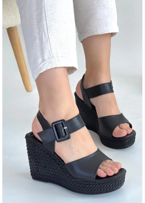 Wowo Siyah Cilt Dolgu Topuk Sandalet