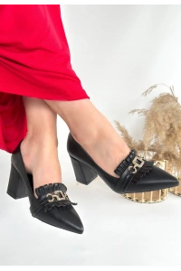 Farye Siyah Cilt Topuklu Ayakkabı