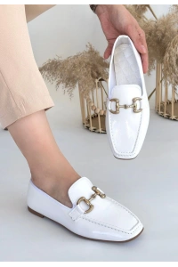 Guart Beyaz Rugan Babet Ayakkabı