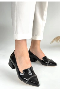 Liina Siyah Rugan Topuklu Ayakkabı