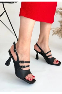 Puck Siyah Cilt Topuklu Ayakkabı