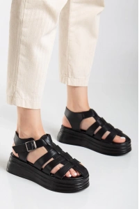 Toten Siyah Cilt Kemerli Sandalet