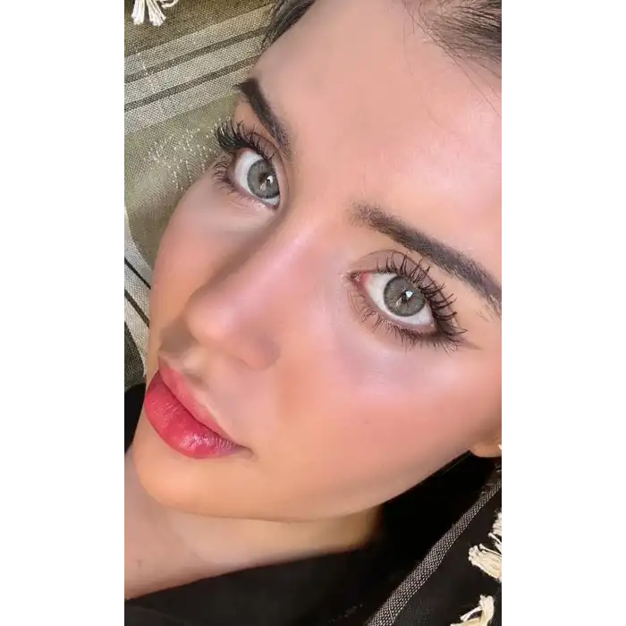 NATURAL GRAY / HARELİ GRİ RENKLİ LENS Yıllık