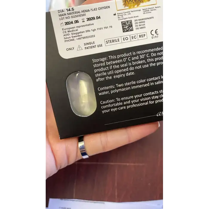 Mel Hazel / Haresiz Ela Renkli Lens Yıllık