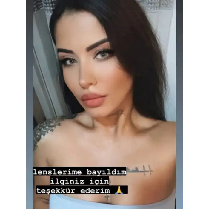 Mel Hazel / Haresiz Ela Renkli Lens Yıllık