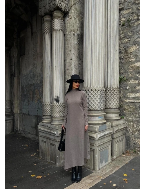 Boğazlı kalın bürümcük uzun elbise vizon