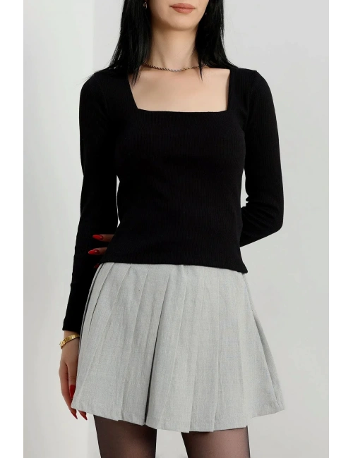 Çerçeve yaka kaşkorse bluz siyah