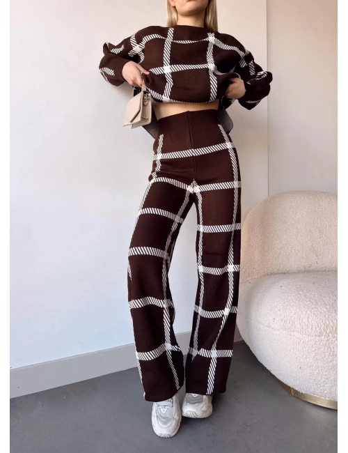 Ekoseli triko takım kahvebeyaz