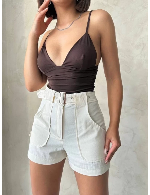 Kemer detaylı gabardin şort krem s25289