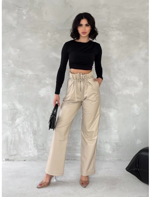 Kendinden ince kemerli deri pantolon bej