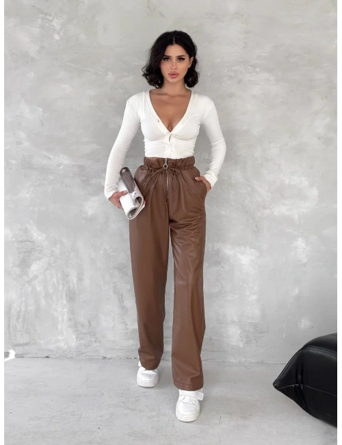 Kendinden ince kemerli deri pantolon kahve