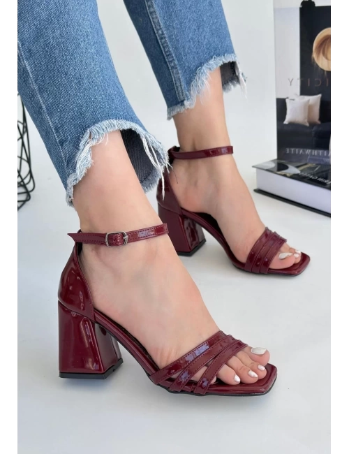 Lanja Bordo Rugan Topuklu Ayakkabı