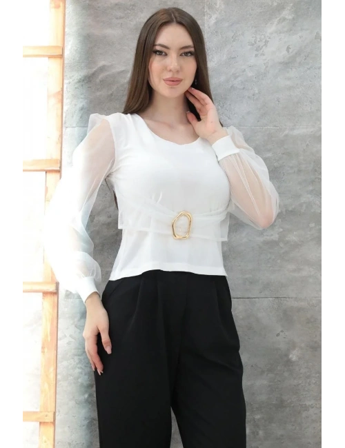 Tokalı tül kollu bluz beyaz